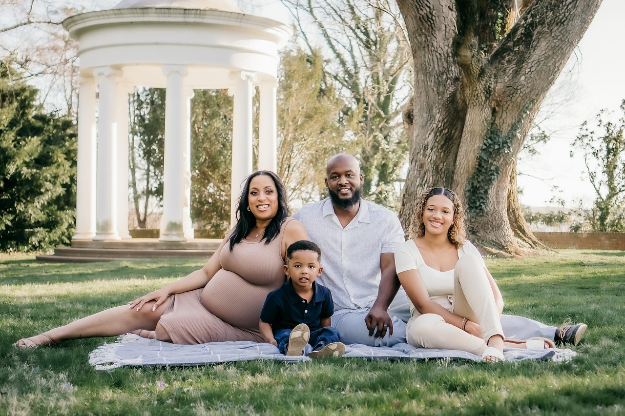 erfahren sie alles über schwangerschaft: symptome, entwicklung des babys, tipps für werdende mütter und wichtige medizinische informationen rund um die schwangerschaftsmonate.